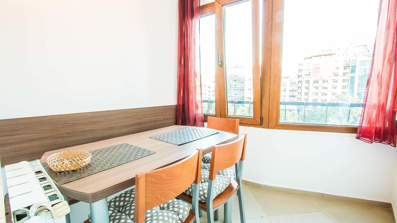 Ferienwohnung Unirii Boulevard View Bukarest Exterior foto